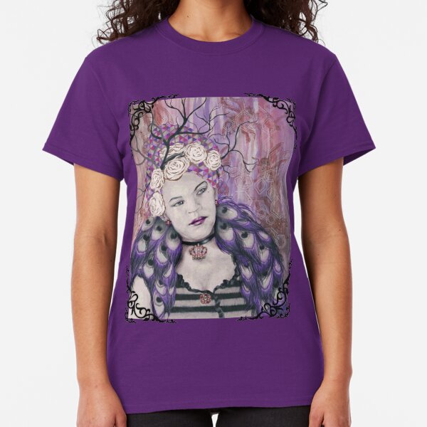 February - She Is The Queen Of Her Universe Classic T-Shirt