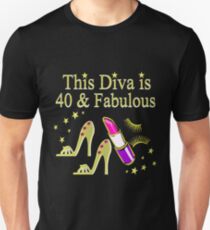 GOLD SPARKLING FABULOUS 40TH DESIGN Unisex T-Shirt