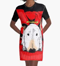 Vestido camiseta Bull terrier con un halo en el sofá