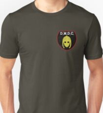 DMDC Detectorists Badge - Distressed Unisex T-Shirt