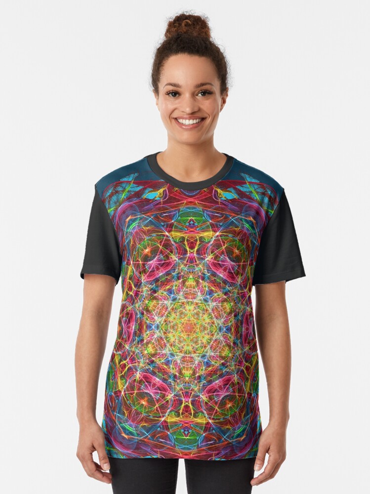 Alternate view of Amulet of life Graphic T-Shirt