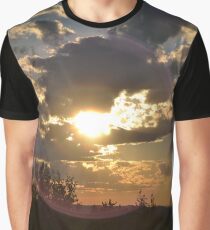 Halo Graphic T-Shirt