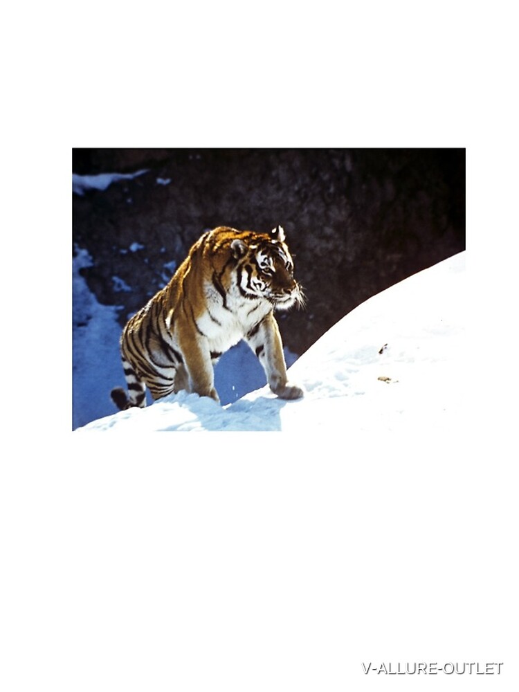 Travelling Tiger by V-ALLURE-OUTLET