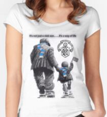 Lebensstil Tailliertes Rundhals-Shirt