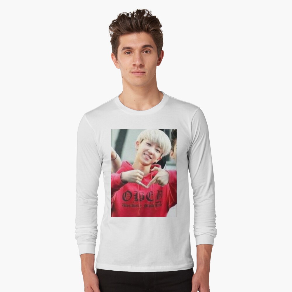 Die8 Langarmshirt
