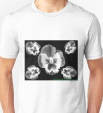cinq fleur Unisex T-Shirt