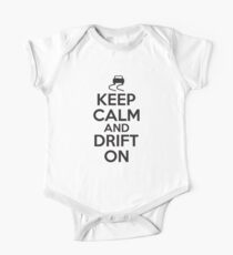 Keep calm and drift on One Piece - Short Sleeve