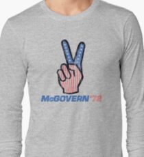 George McGovern Hand Peace Sign 1972 Presidential Campaign Long Sleeve T-Shirt
