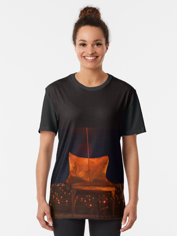 Alternate view of vincere la sorte 1 Graphic T-Shirt