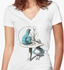 Alice wants a toke Women's Fitted V-Neck T-Shirt