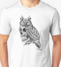 Great Horned Skull Unisex T-Shirt