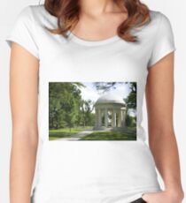WW2 Memorial Women's Fitted Scoop T-Shirt