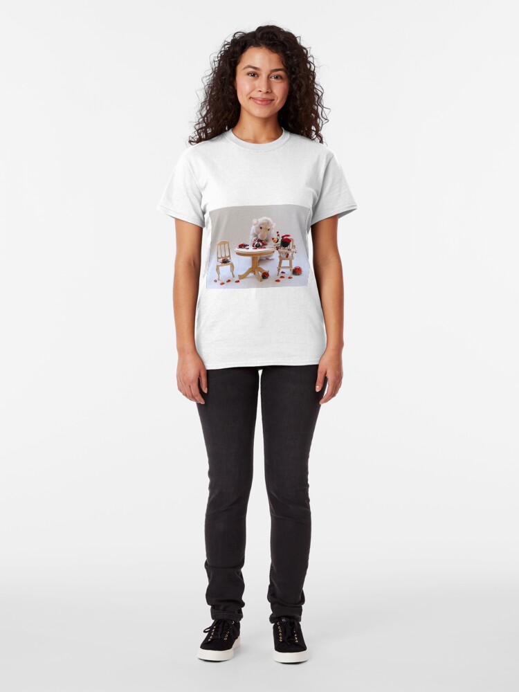 Alternate view of The Ladybird collection Classic T-Shirt
