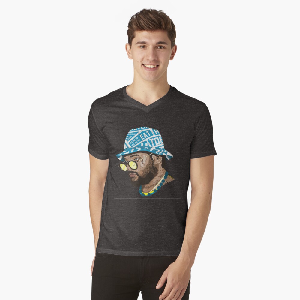 Schoolboy V-Neck T-Shirt