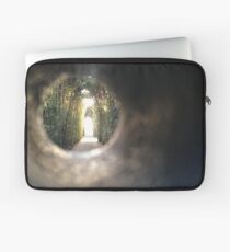 Keyhole Laptop Sleeve