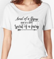 Seele eines Zigeuners Herz eines Hippies Geist einer Fee Vintage inspirierend Text Baggyfit T-Shirt
