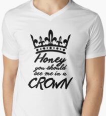 BBC Sherlock - Honey You Should See Me In A Crown T-Shirt mit V-Ausschnitt