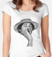 Camiseta entallada de cuello ancho obama kush