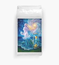 In the waves of time Duvet Cover