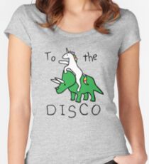 Camiseta entallada de cuello ancho To The Disco (Unicorn Riding Triceratops)