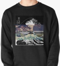 the great wave color glitch Pullover