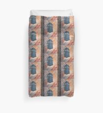 "Displacing Time", the Tardis Duvet Cover