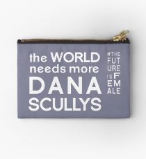 Die Welt braucht mehr Dana Scullys Studio Clutch