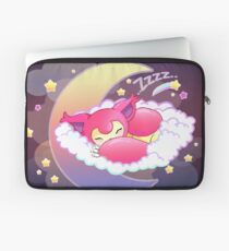 skitty snoozing Laptop Sleeve