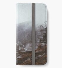 Autos und Kurven iPhone Flip-Case/Hülle/Klebefolie
