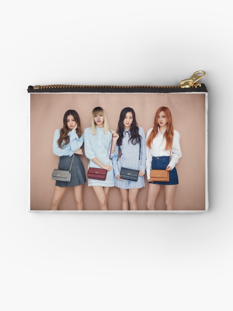 Blackpink 블랙핑크 Bllɔkpiik Whistle Boombayah Lisa Rose Jennie