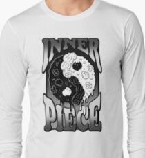 inner piece Long Sleeve T-Shirt