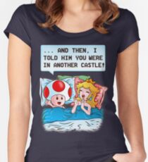 PEACH'S SECRET Tailliertes Rundhals-Shirt