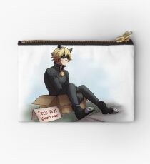 Bolso de mano Cat Noir: gratis para un buen hogar