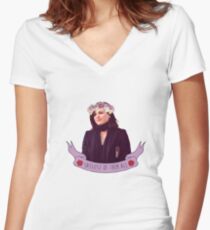 Queen of Sass Women's Fitted V-Neck T-Shirt