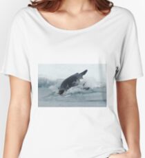 Diving Emperor Penguin Women's Relaxed Fit T-Shirt