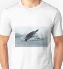 Diving Emperor Penguin Unisex T-Shirt
