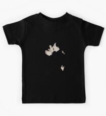 KISSING SHERLOCK AND JOHN Kids Tee