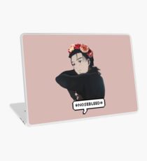 ätherisches Yuri Laptop Skin
