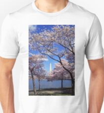 Washington Monument Through Cherry Blossoms Unisex T-Shirt