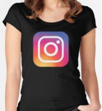 Camiseta entallada de cuello ancho Nuevo LOGOTIPO Instagram