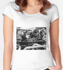 Close Up Women's Fitted Scoop T-Shirt