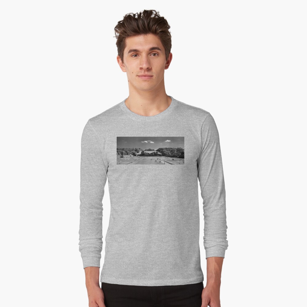Great Parterre, Gardens of Schönbrunn, Vienna Long Sleeve T-Shirt