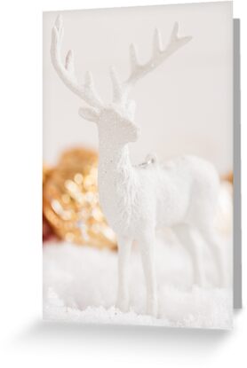 https://www.redbubble.com/people/torriphoto/works/23715955-white-christmas-deer-decoration?p=greeting-card&card_size=4x6&asc=u