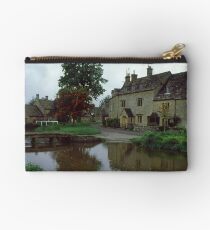 Lower Slaughter Studio Pouch