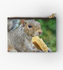 Let's meet for lunch. Studio Pouch