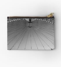 eye round the Eye Studio Pouch