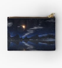 Eclipse at Lake Trasson. Studio Pouch