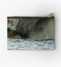 The Edge Studio Pouch