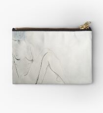 NUDE MYSTIQUE Studio Pouch