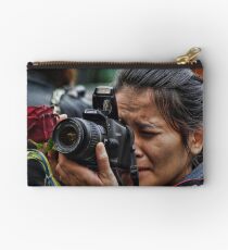 Photographer with a rose Studio Pouch